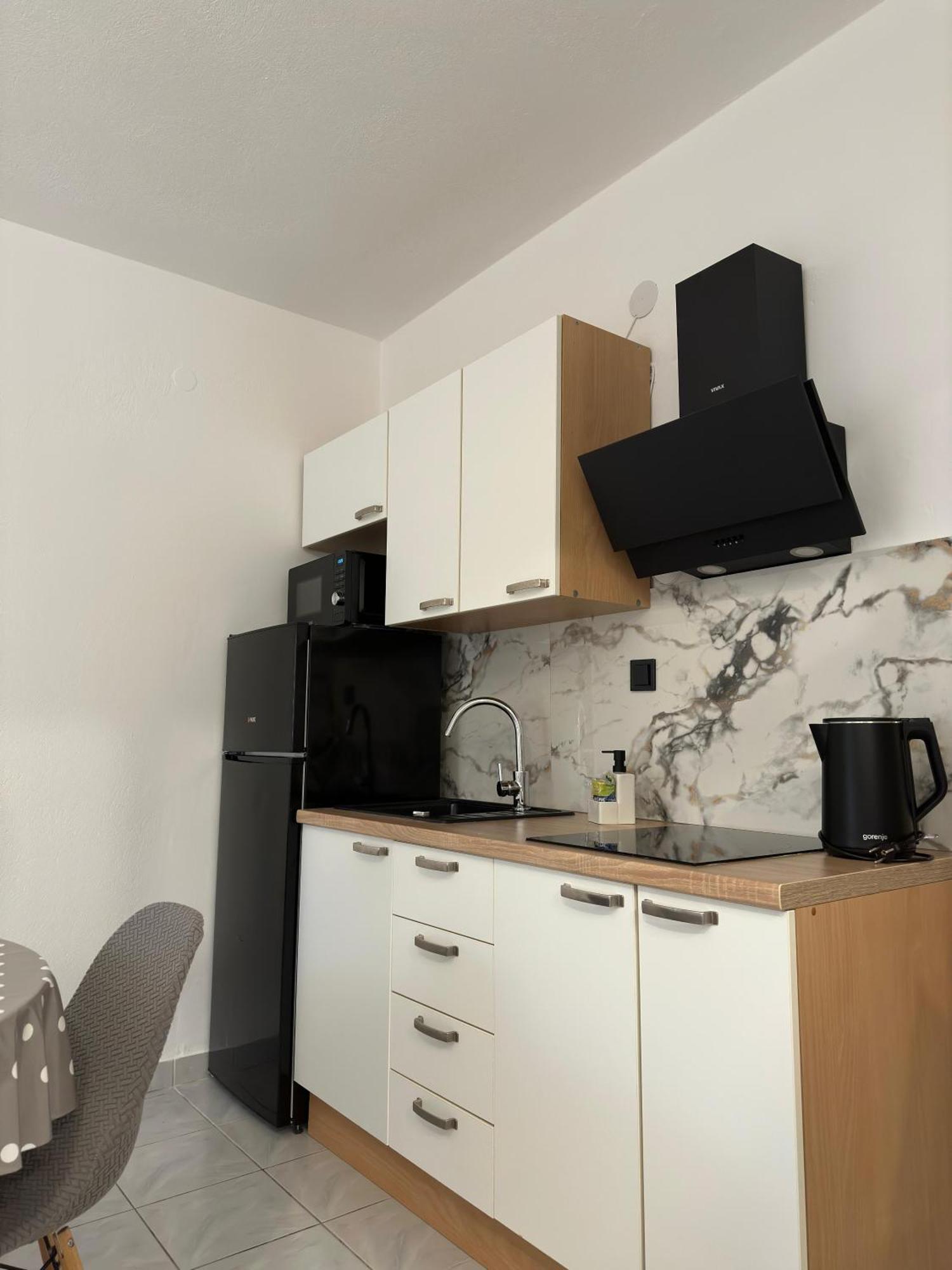 Apartmani Daria Orebić Esterno foto